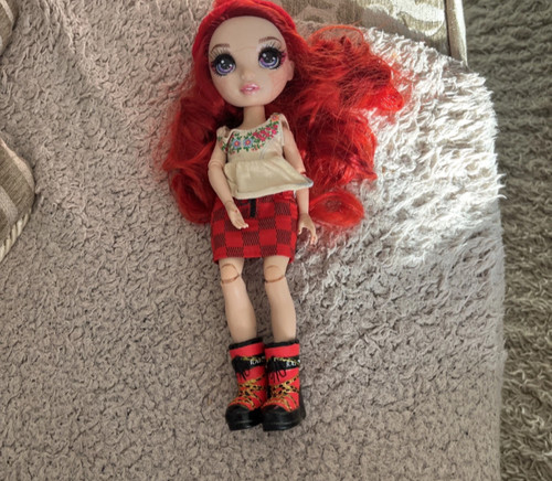 Rainbow high doll - , ruby