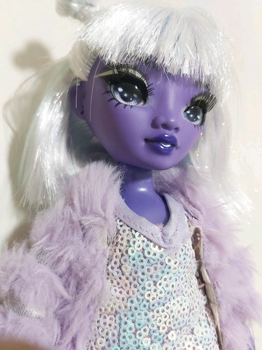 Rainbow high dia mante - high,