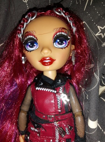 Shadow high rainbow doll - shadow,