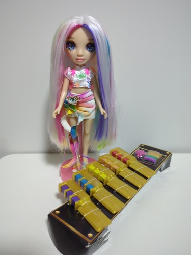 Rainbow high chalk - high,